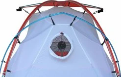 WindSaber Lightweight Alpine Tent -Outwell Shop WindSaber NoFly end
