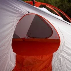 WindSaber Lightweight Alpine Tent -Outwell Shop met2 57