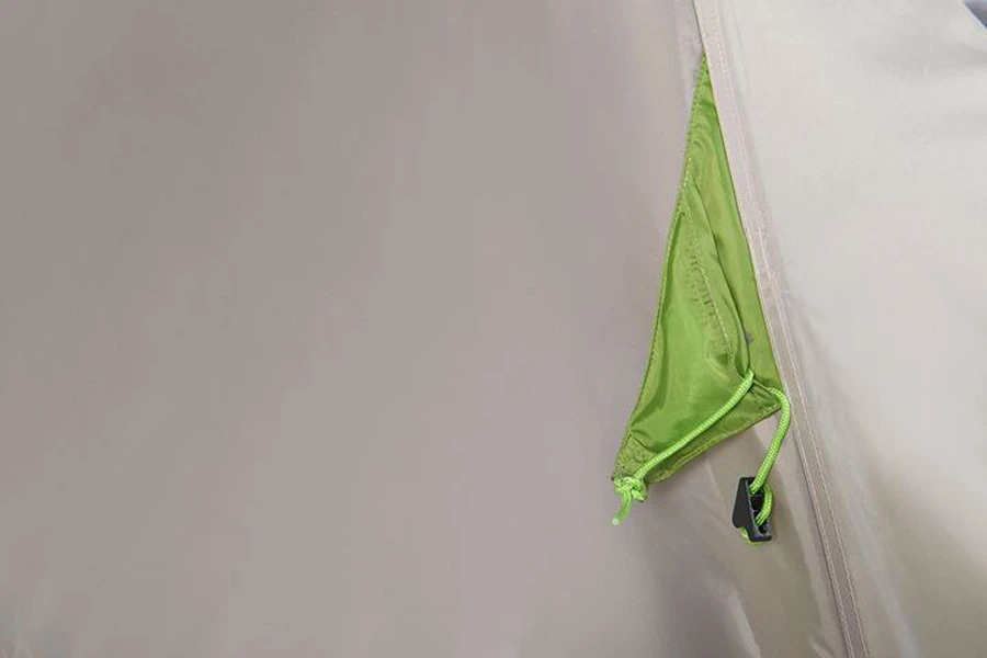 Kelty Outback 4 Car Camping Tent + Footprint 9 Kelty Outback 4 Car Camping Tent + Footprint - Image 7