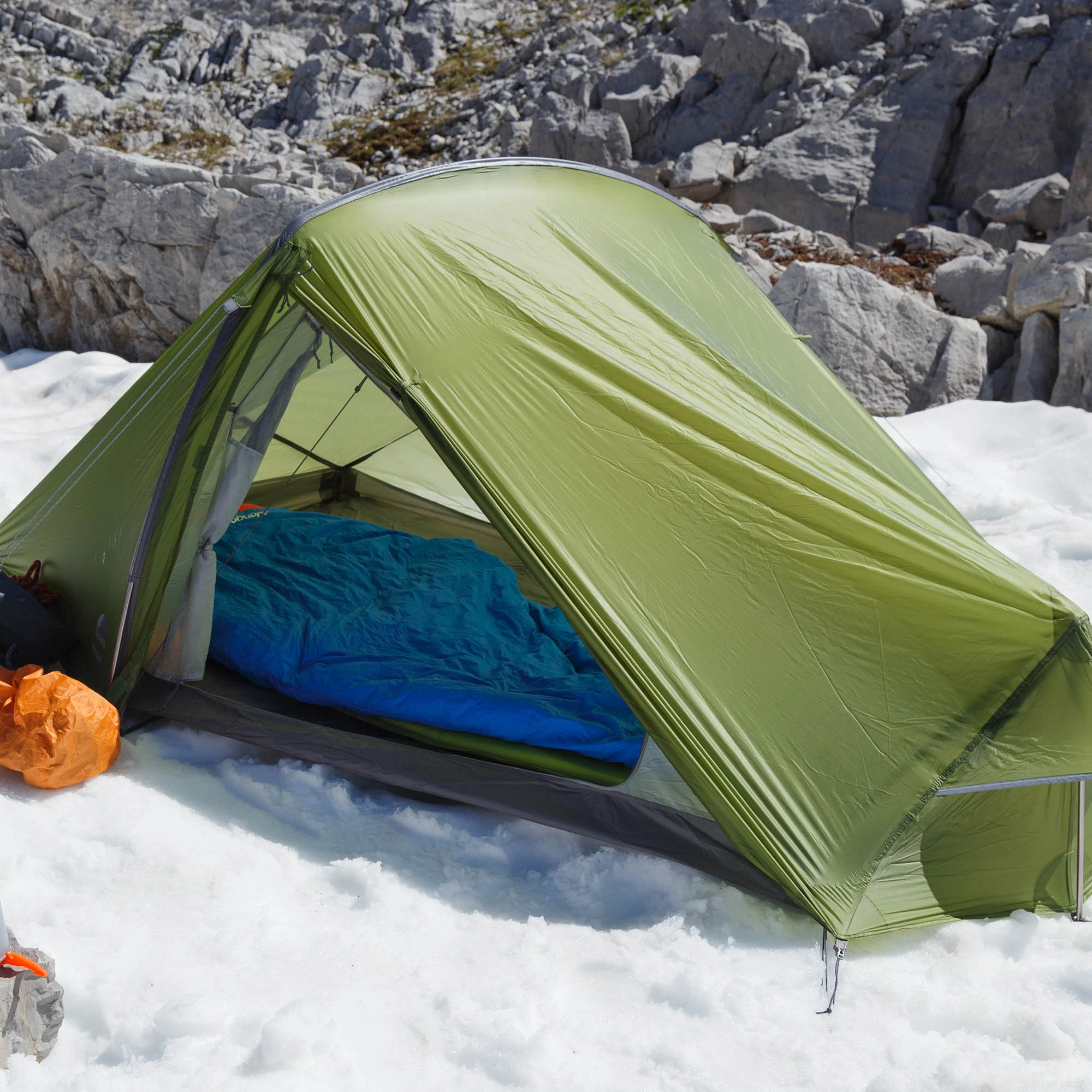 Vango F10 Helium UL 2 Hybrid Tunnel Tent 4 Vango F10 Helium UL 2 Hybrid Tunnel Tent - Image 3